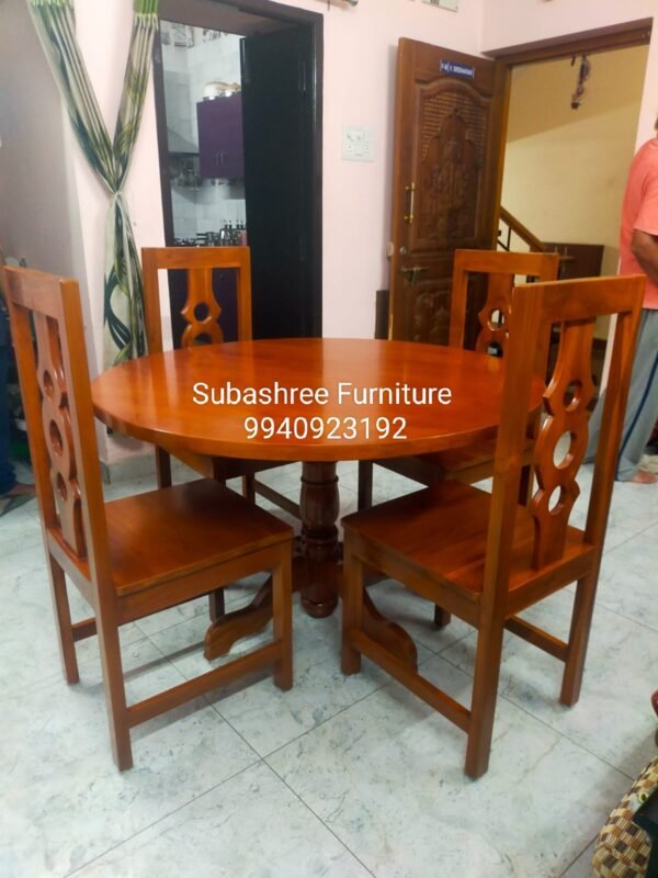 Round table 4 seater dining